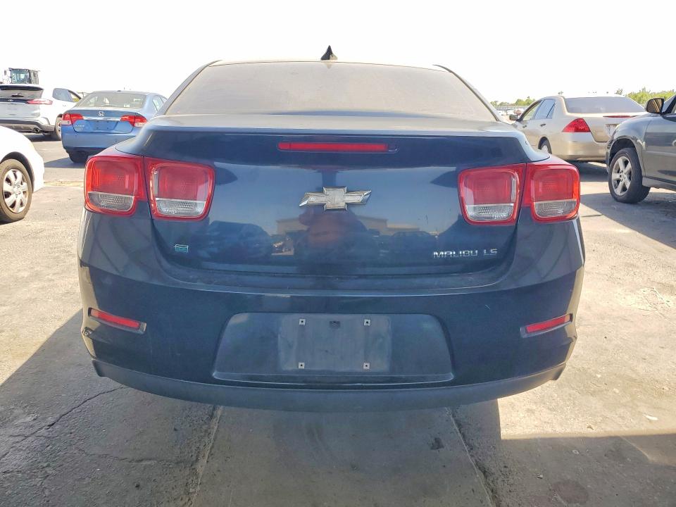53947026 :رقم المزاد ، 1G11B5SL3FF220718 vin ، 2015 Chevrolet Malibu مزاد بيع