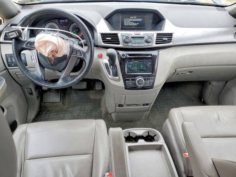 52669866 :رقم المزاد ، 5FNRL5H66FB008103 vin ، 2015 Honda Odyssey مزاد بيع