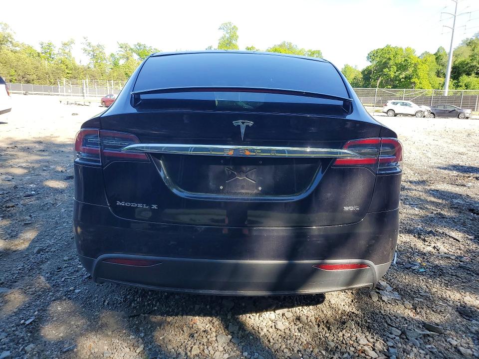 51781656 :رقم المزاد ، 5YJXCBE24GF014605 vin ، 2016 Tesla Model X مزاد بيع