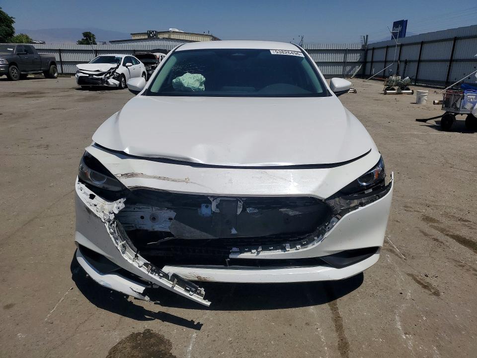 53826496 :رقم المزاد ، 3MZBPAAMXRM405785 vin ، 2024 Mazda 3 مزاد بيع