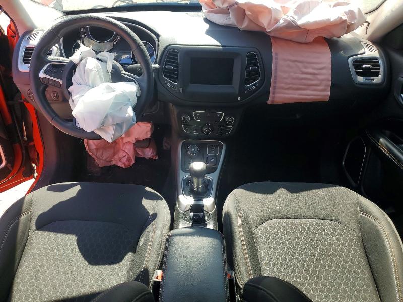 55420796 :رقم المزاد ، 3C4NJDAB1JT101045 vin ، 2018 Jeep Compass مزاد بيع