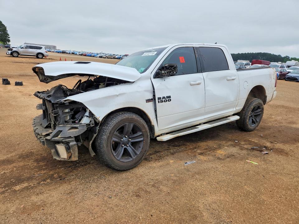 Auction sale of the 2017 Ram 1500, vin: 1C6RR7MT7HS796165, lot number: 52722116