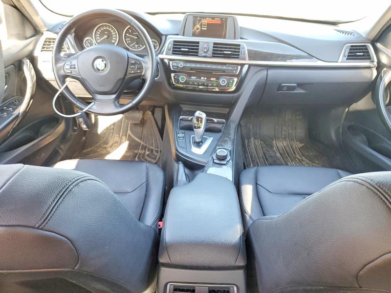 Продаж на аукціоні авто 2016 Bmw 320, vin: WBA8A3C51GK689924, номер лоту: 54449686