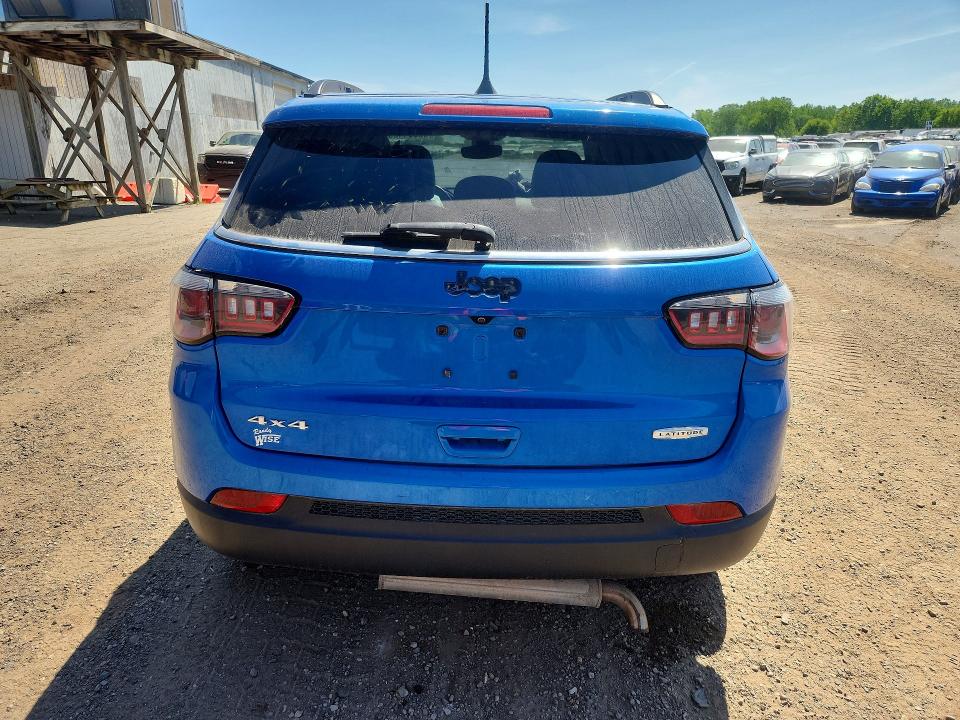 55364486 :رقم المزاد ، 3C4NJDBB5HT688746 vin ، 2017 Jeep Compass مزاد بيع