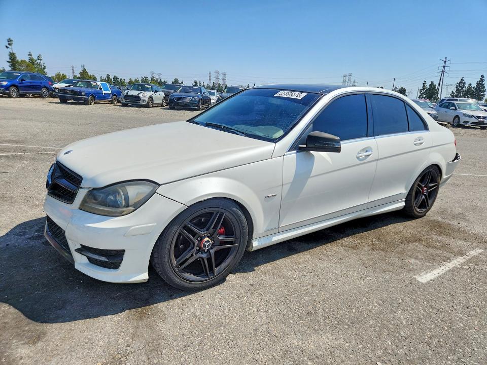 Продажа на аукционе авто 2012 Mercedes-benz C, vin: WDDGF4HB3CA623837, номер лота: 52304076