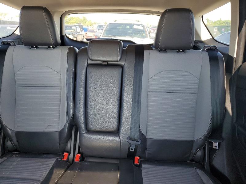 Продажа на аукционе авто 2018 Ford Escape, vin: 1FMCU0GD1JUD15213, номер лота: 51060976