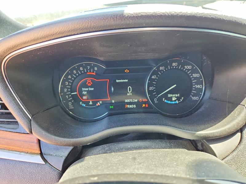 Продажа на аукционе авто 2018 Lincoln Mkc, vin: 5LMCJ2C90JUL07512, номер лота: 52964016