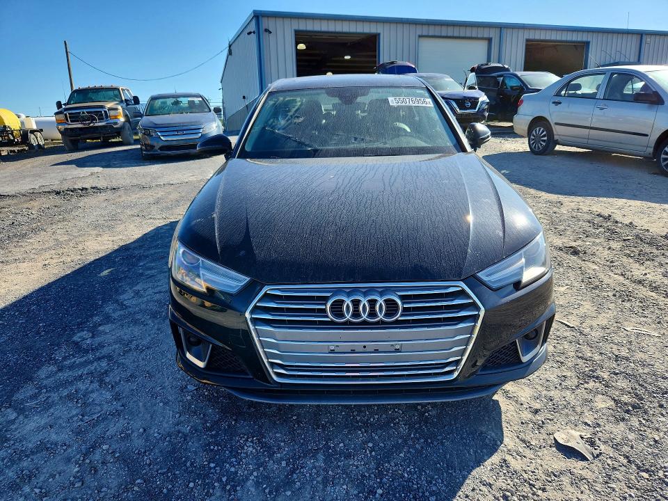 55076956 :رقم المزاد ، WAUDNAF43KN002783 vin ، 2019 Audi A4 مزاد بيع