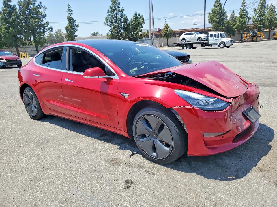 52197556 :رقم المزاد ، 5YJ3E1EA4LF660697 vin ، 2020 Tesla Model 3 مزاد بيع