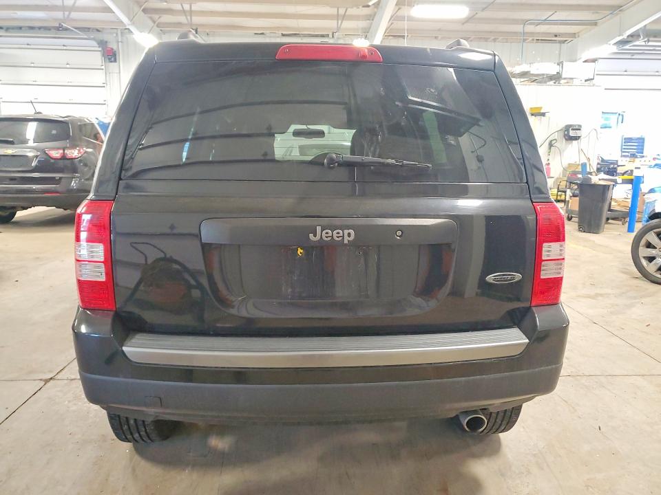 52478376 :رقم المزاد ، 1C4NJPBA3GD787577 vin ، 2016 Jeep Patriot مزاد بيع