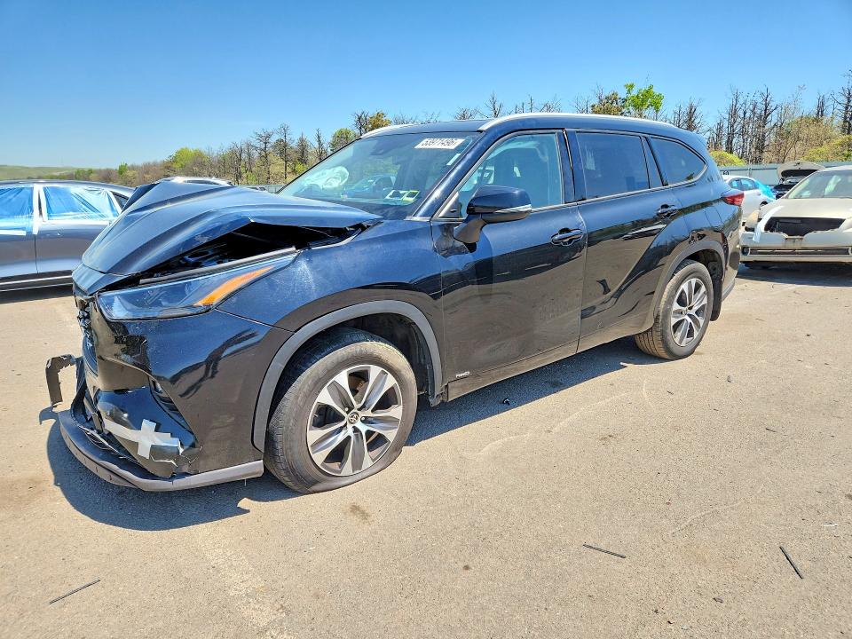 Aukcja sprzedaży 2022 Toyota Highlander Hybrid, vin: 5TDGBRCH1NS553811, numer aukcji: 53971496