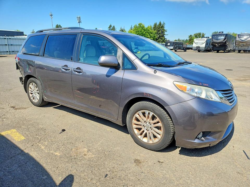 Продаж на аукціоні авто 2011 Toyota Sienna, vin: 5TDYK3DC6BS171211, номер лоту: 54980336