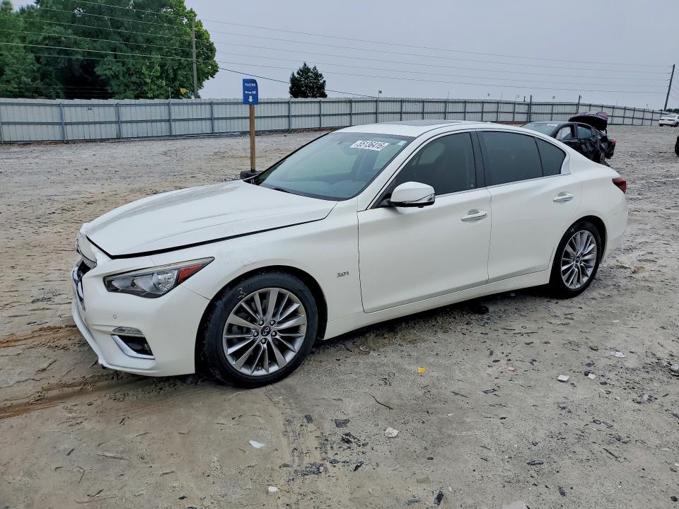 55136416 :رقم المزاد ، JN1EV7AP8JM356981 vin ، 2018 Infiniti Q50 مزاد بيع
