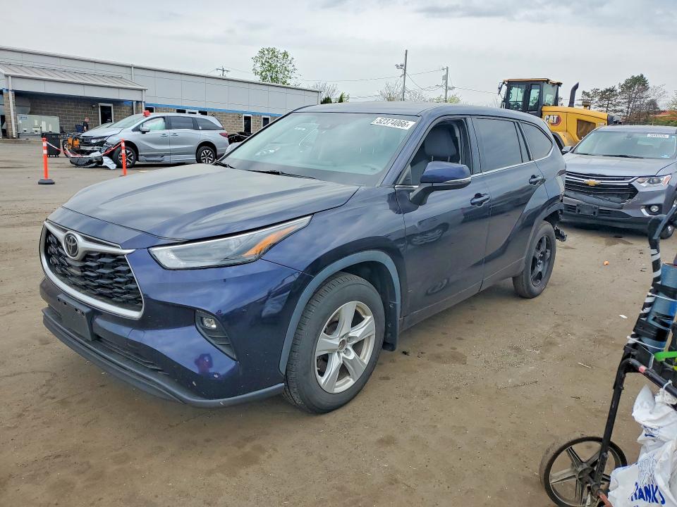 Aukcja sprzedaży 2022 Toyota Highlander, vin: 5TDBZRBH2NS206401, numer aukcji: 52374066