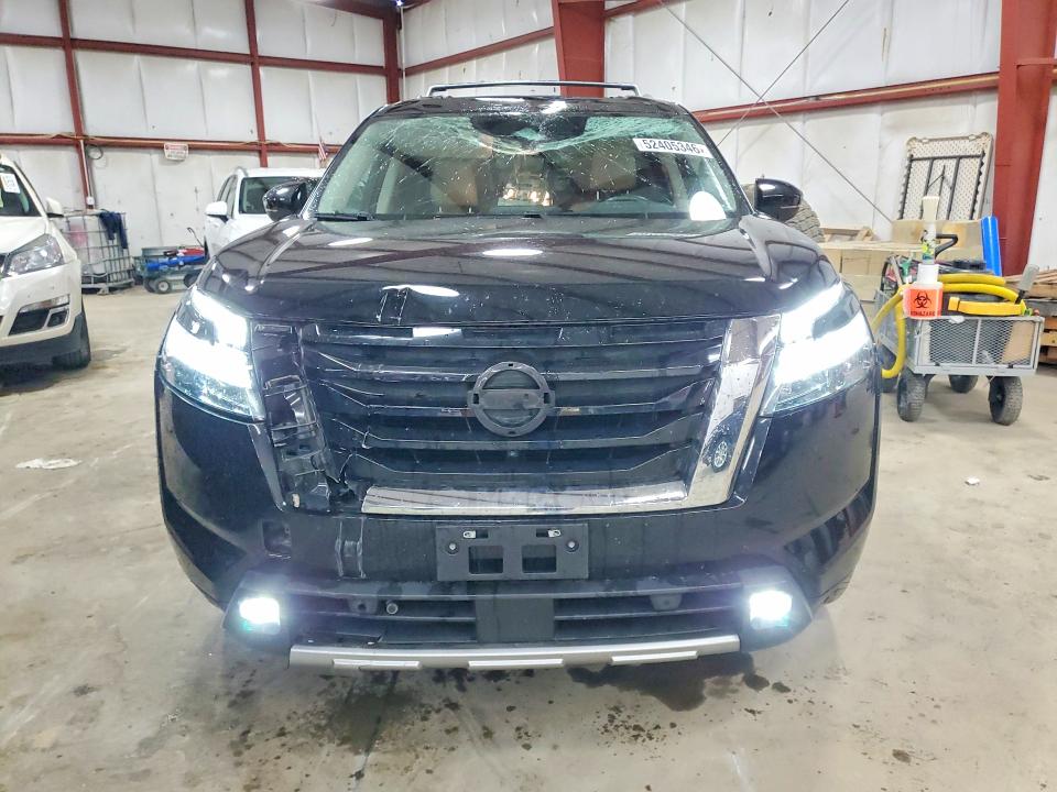 52405346 :رقم المزاد ، 5N1DR3CD2NC257461 vin ، 2022 Nissan Pathfinder مزاد بيع
