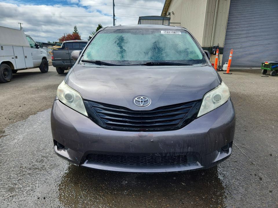 Продаж на аукціоні авто 2014 Toyota Sienna, vin: 5TDKK3DC5ES435691, номер лоту: 53133716