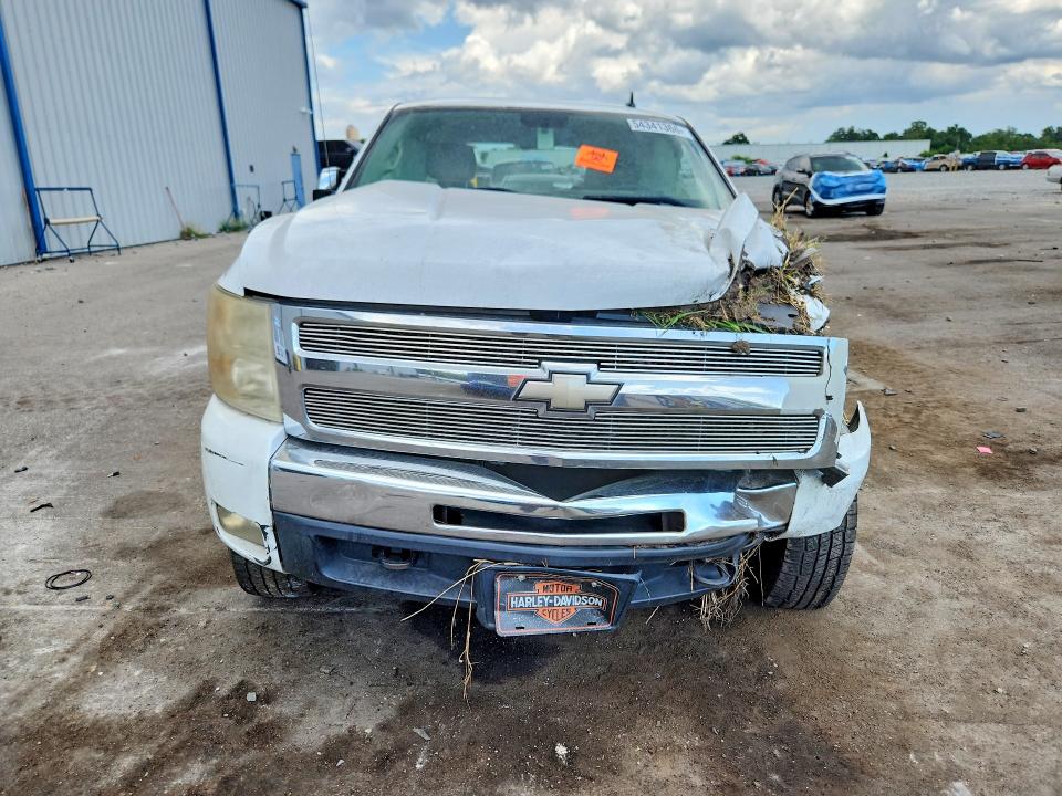 Auction sale of the 2011 Chevrolet Silverado, vin: 1GCPKSE37BF127111, lot number: 54341366