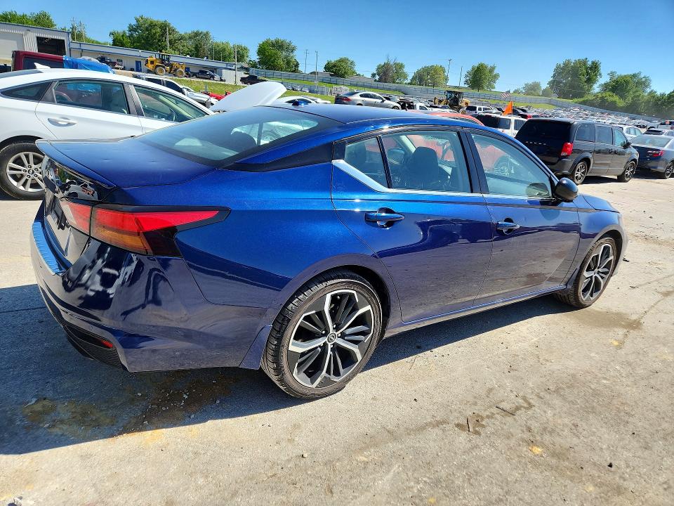 2023 Nissan Altima მანქანა იყიდება აუქციონზე, vin: 1N4BL4CV1PN328075, აუქციონის ნომერი: 53621026