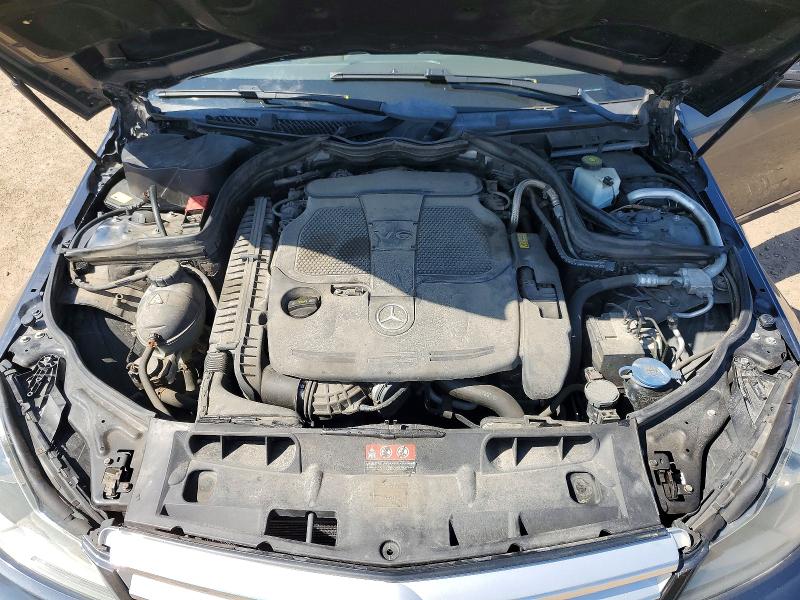 52470236 :رقم المزاد ، WDDGF8AB1DA881244 vin ، 2013 Mercedes-benz C مزاد بيع
