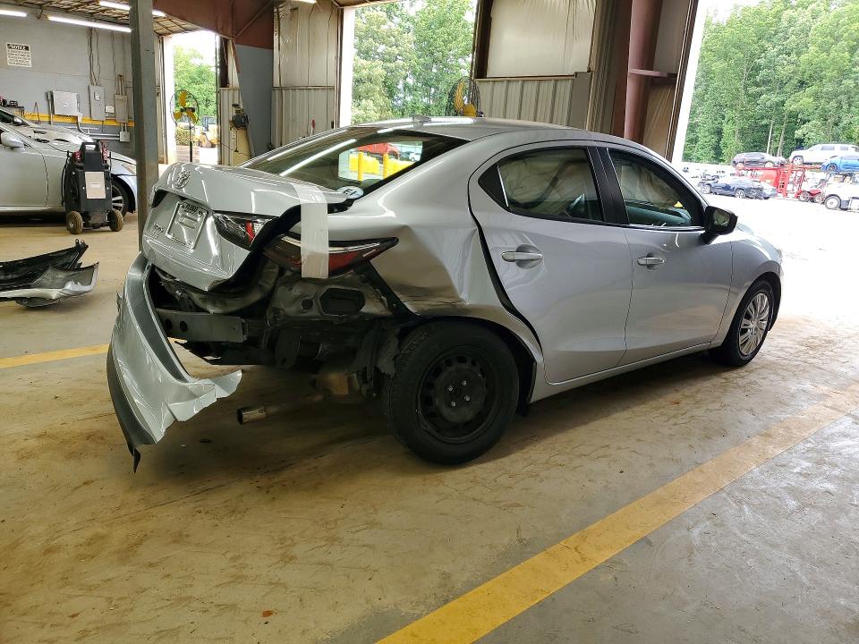 53245806 :رقم المزاد ، 3MYDLBYV7KY520940 vin ، 2019 Toyota Yaris مزاد بيع