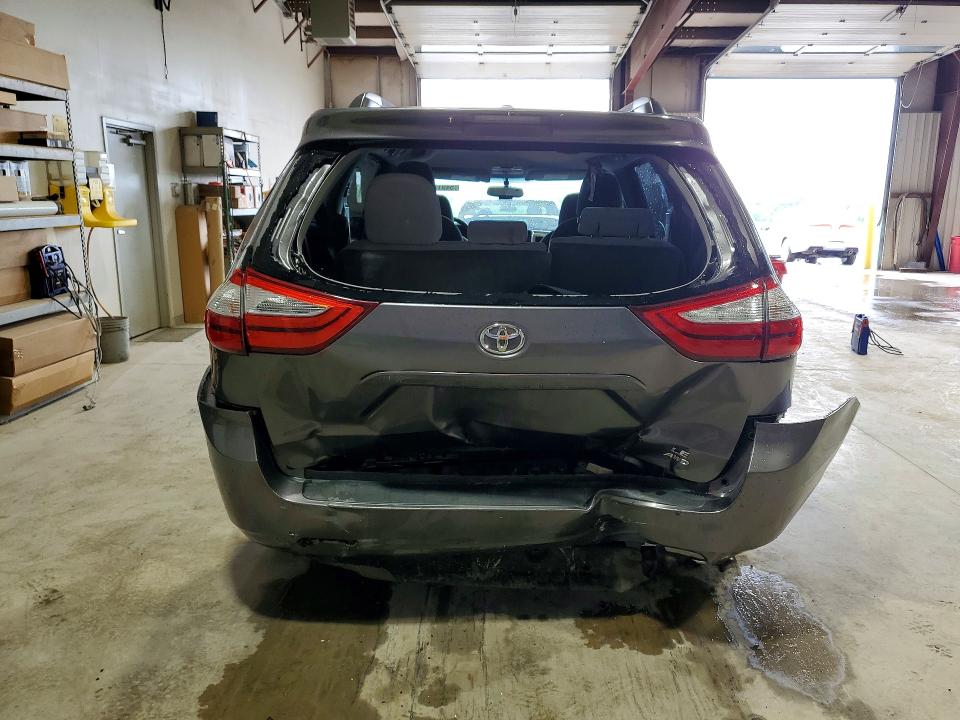 Продаж на аукціоні авто 2017 Toyota Sienna, vin: 5TDJZ3DCXHS163747, номер лоту: 54911166