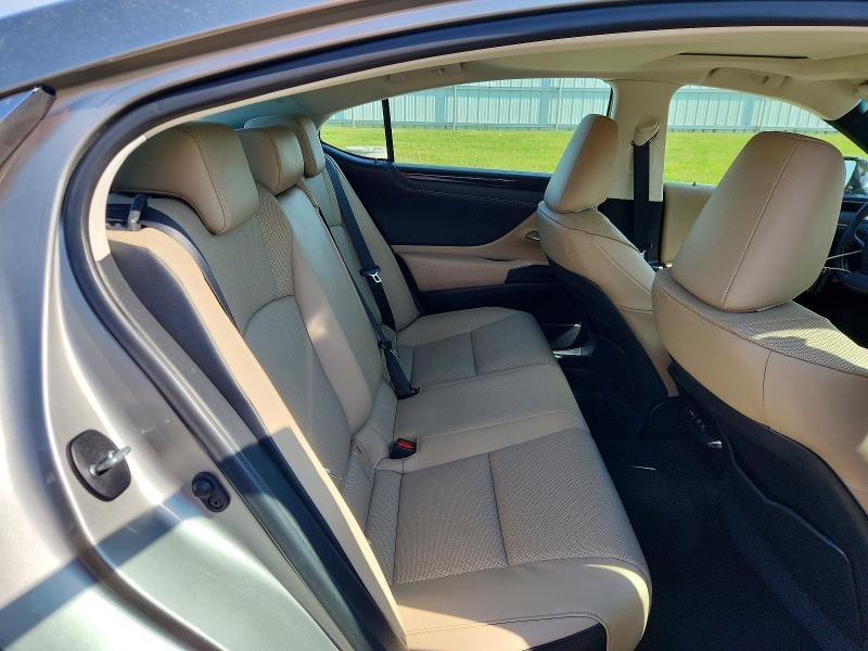 Auction sale of the 2021 Lexus Es 250, vin: 58AD11D18MU007627, lot number: 53553076