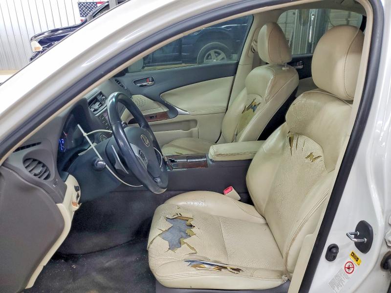 52518316 :رقم المزاد ، JTHBF5C20B5138806 vin ، 2011 Lexus Is مزاد بيع