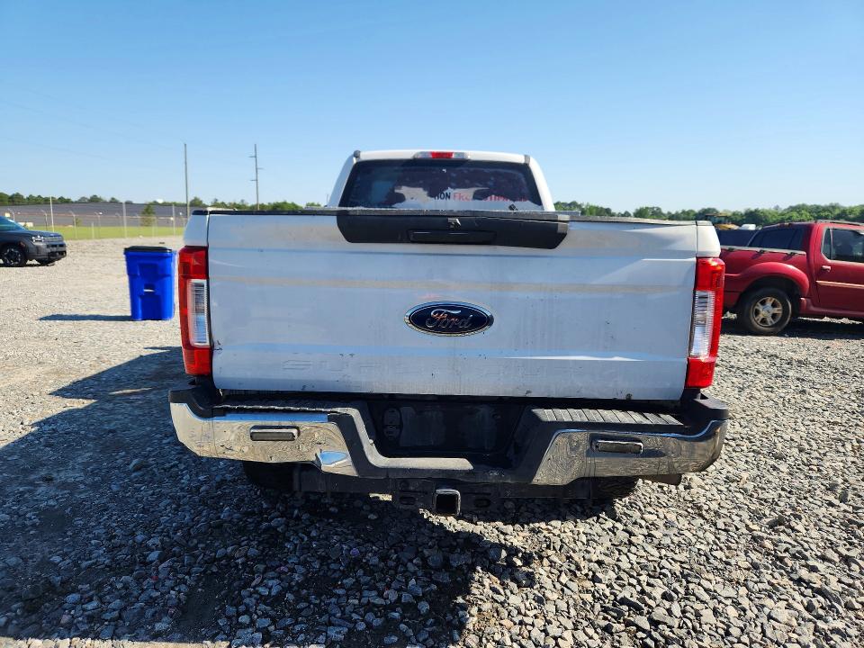 Продаж на аукціоні авто 2018 Ford F250, vin: 1FT7W2BT5JEB16217, номер лоту: 53643936