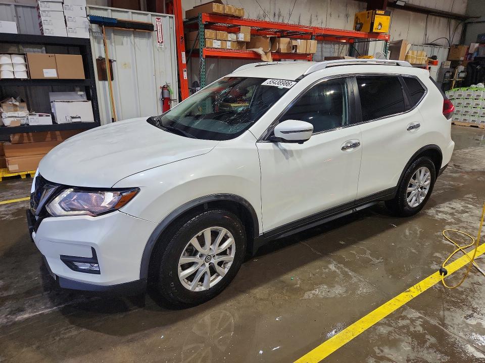 55438986 :رقم المزاد ، KNMAT2MT8JP534190 vin ، 2018 Nissan Rogue مزاد بيع