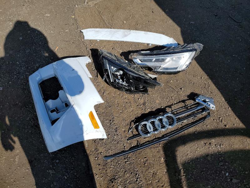 Aukcja sprzedaży 2018 Audi A4, vin: WAUENAF4XJN017753, numer aukcji: 52532316