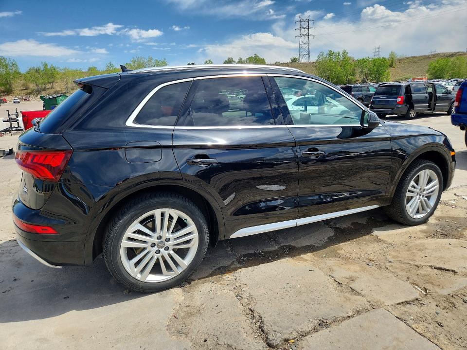 Продаж на аукціоні авто 2018 Audi Q5, vin: WA1BNAFY8J2209239, номер лоту: 53383646