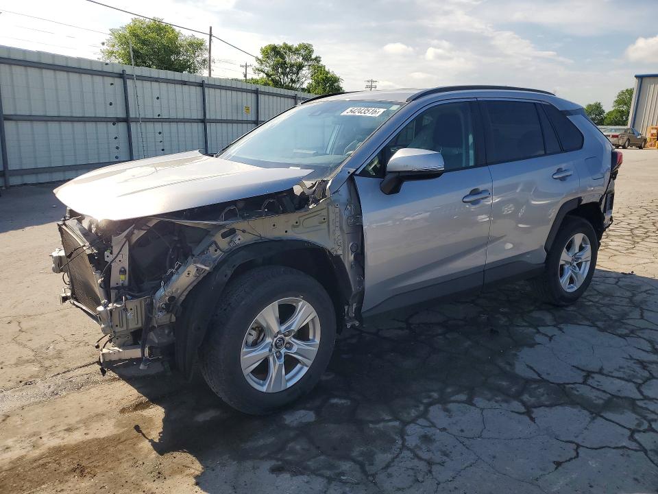 54243516 :رقم المزاد ، 2T3W1RFV2MW118647 vin ، 2021 Toyota Rav4 مزاد بيع