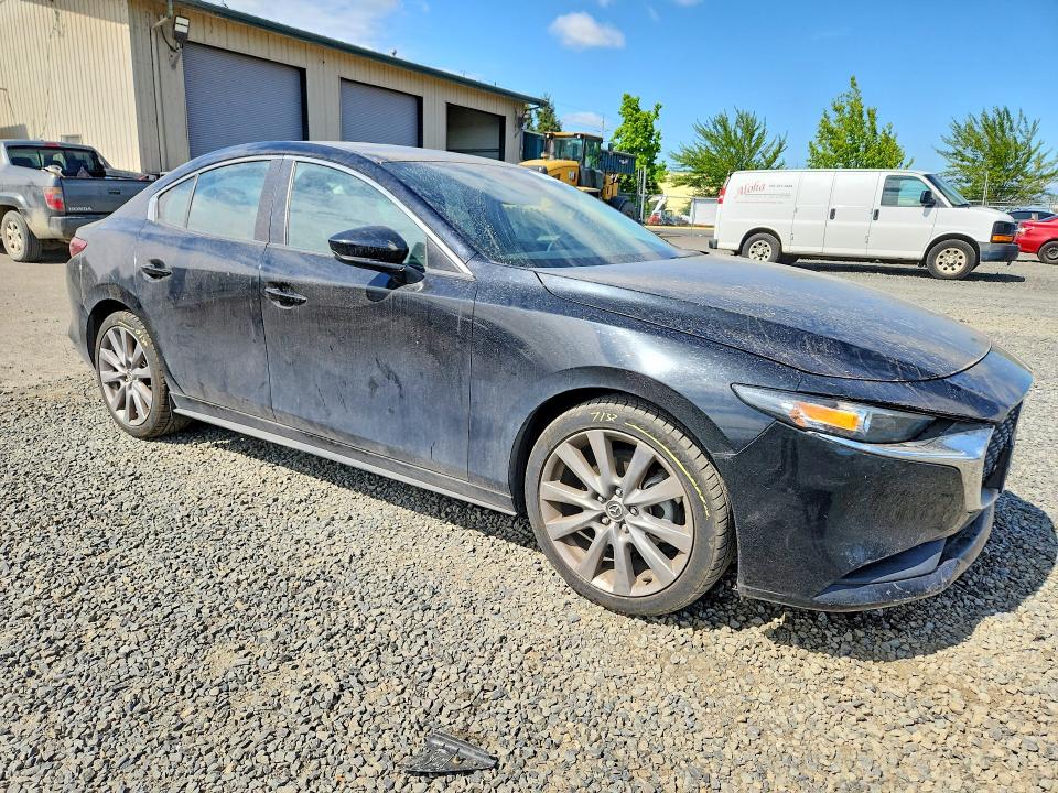 55014136 :رقم المزاد ، 3MZBPBBM9MM208751 vin ، 2021 Mazda 3 مزاد بيع