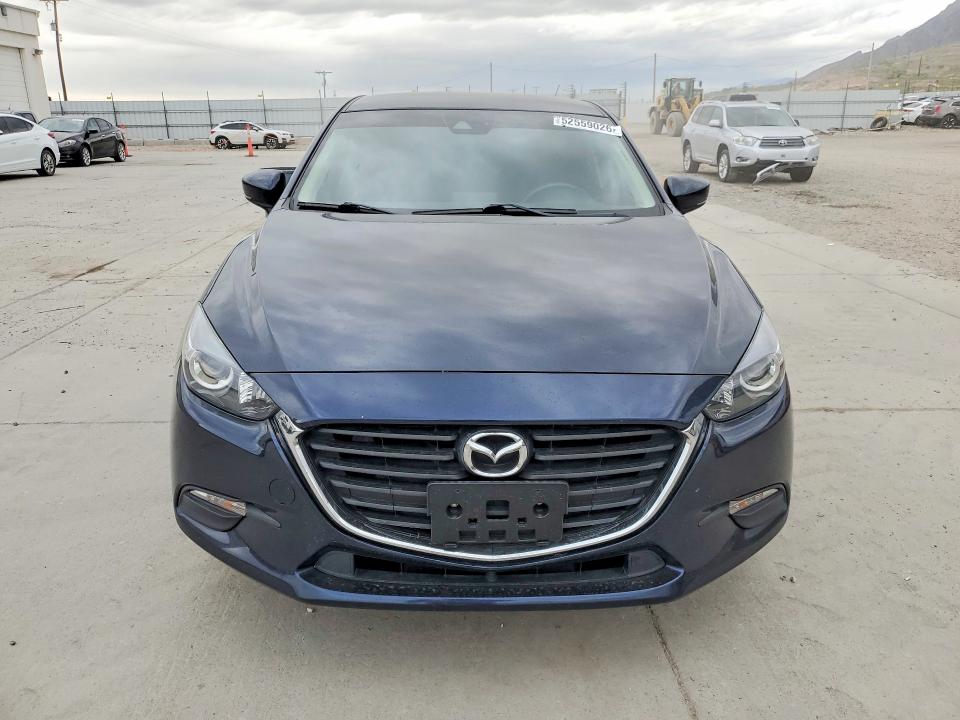 52559026 :رقم المزاد ، 3MZBN1V37JM215129 vin ، 2018 Mazda 3 مزاد بيع