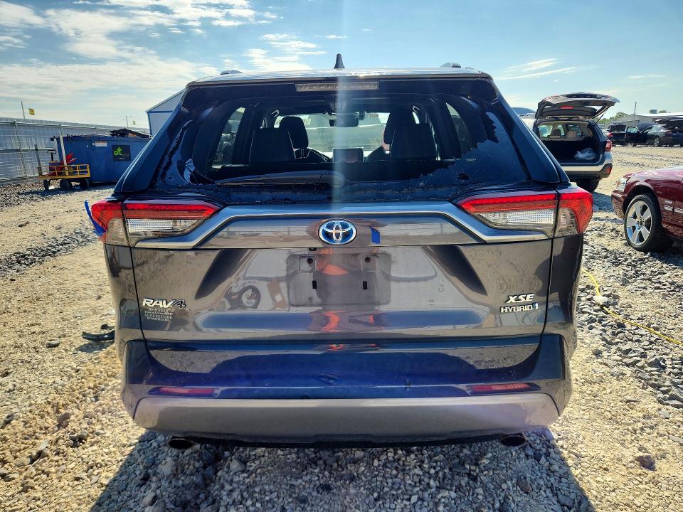 2021 Toyota Rav4 მანქანა იყიდება აუქციონზე, vin: 2T3E6RFV0MW014008, აუქციონის ნომერი: 52448256