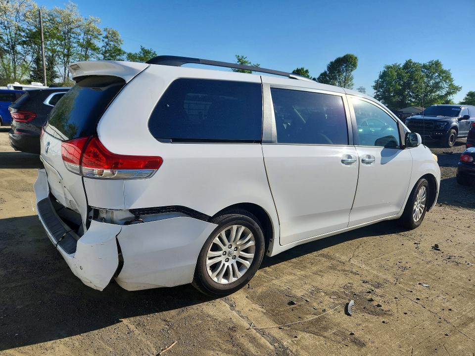 Продаж на аукціоні авто 2014 Toyota Sienna L, vin: 5TDYK3DC3ES500984, номер лоту: 53037866
