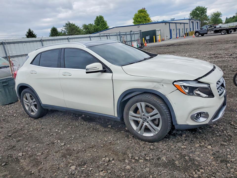 53722366 :رقم المزاد ، WDCTG4GB7JJ449267 vin ، 2018 Mercedes-benz Gla مزاد بيع