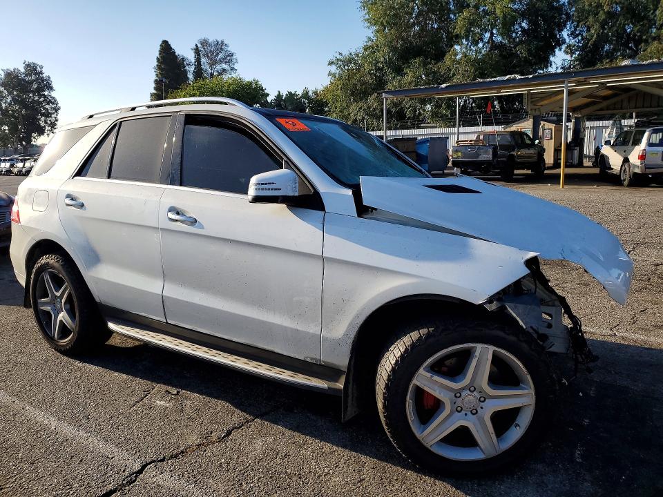 Продажа на аукционе авто 2015 Mercedes-benz Ml, vin: 4JGDA5HB7FA445853, номер лота: 52858856