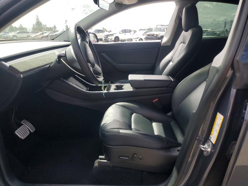 51769236 :رقم المزاد ، 5YJYGDEF8MF094008 vin ، 2021 Tesla Model Y مزاد بيع
