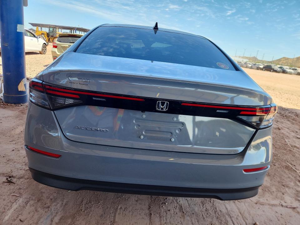 55097576 :رقم المزاد ، 1HGCY1F42SA030900 vin ، 2025 Honda Accord مزاد بيع