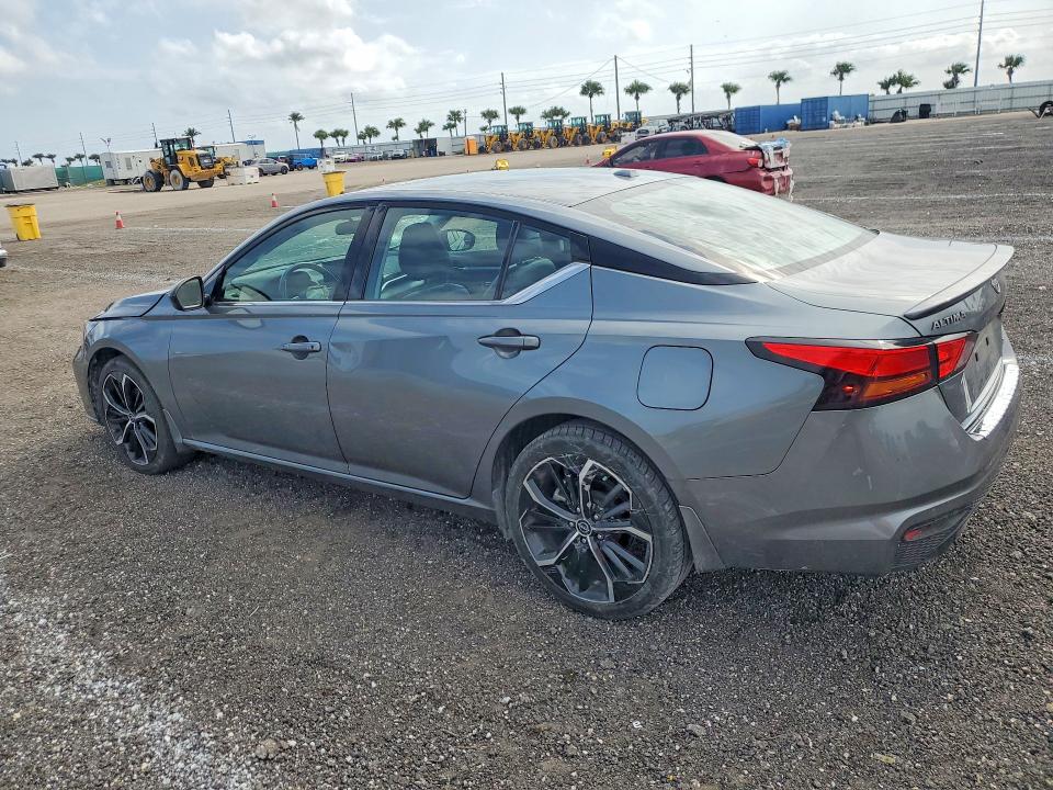52156506 :رقم المزاد ، 1N4BL4CW0PN360959 vin ، 2023 Nissan Altima مزاد بيع