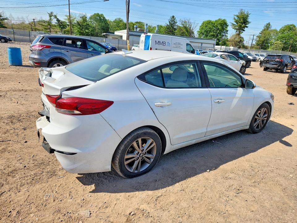 Продаж на аукціоні авто 2018 Hyundai Elantra, vin: 5NPD84LFXJH379806, номер лоту: 52511446