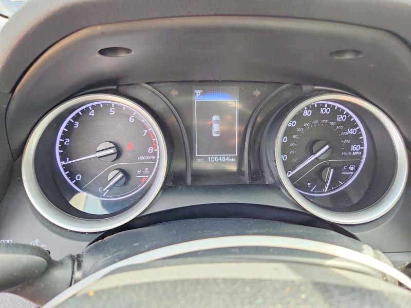 51606296 :رقم المزاد ، 4T1C11AK6MU470317 vin ، 2021 Toyota Camry مزاد بيع