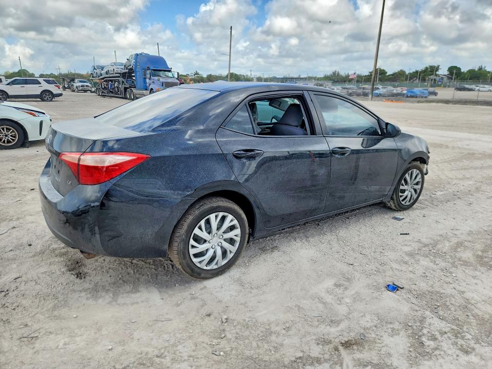 Продаж на аукціоні авто 2017 Toyota Corolla, vin: 2T1BURHE1HC833437, номер лоту: 53779886