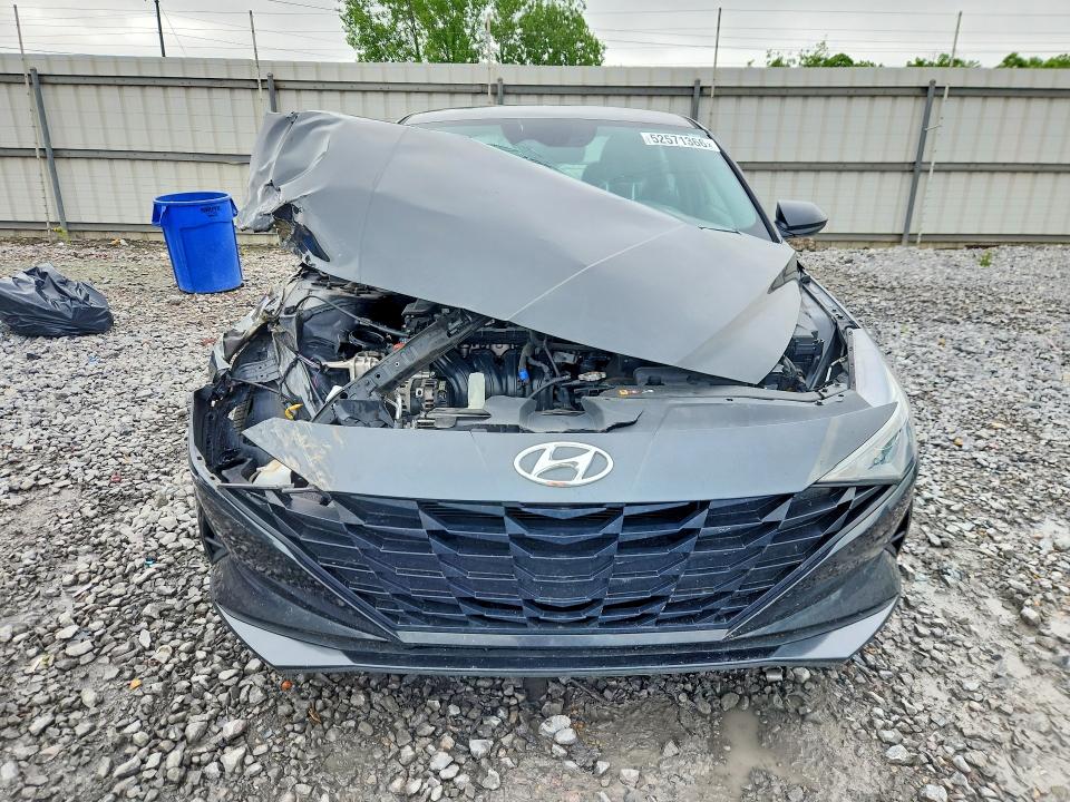 2021 Hyundai Elantra მანქანა იყიდება აუქციონზე, vin: 5NPLM4AG7MH021585, აუქციონის ნომერი: 54771026