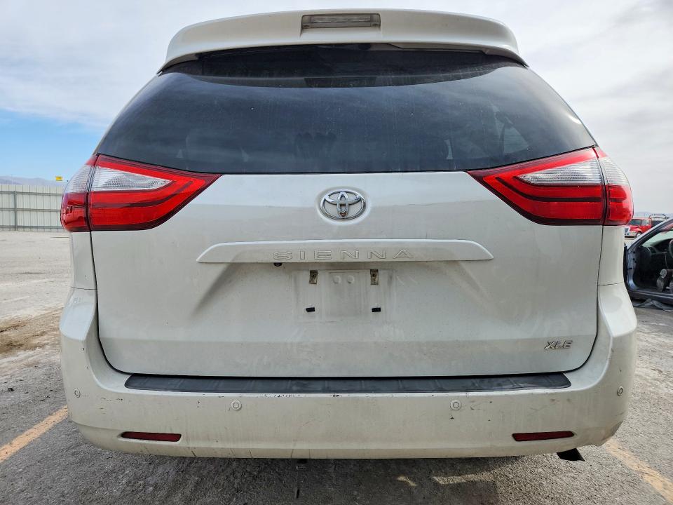 51176076 :رقم المزاد ، 5TDYK3DC4GS722291 vin ، 2016 Toyota Sienna مزاد بيع