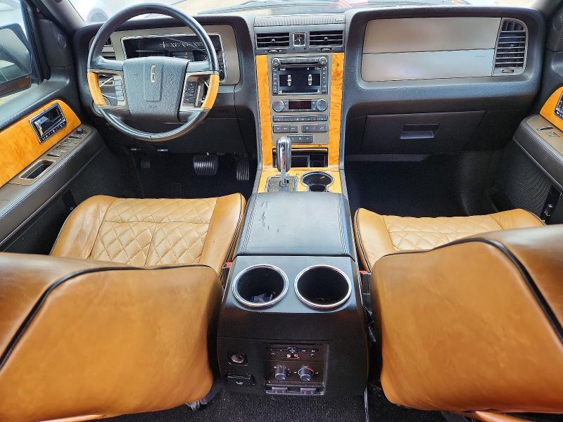 2011 Lincoln Navigator მანქანა იყიდება აუქციონზე, vin: 5LMJJ2J59BEJ09112, აუქციონის ნომერი: 54463336