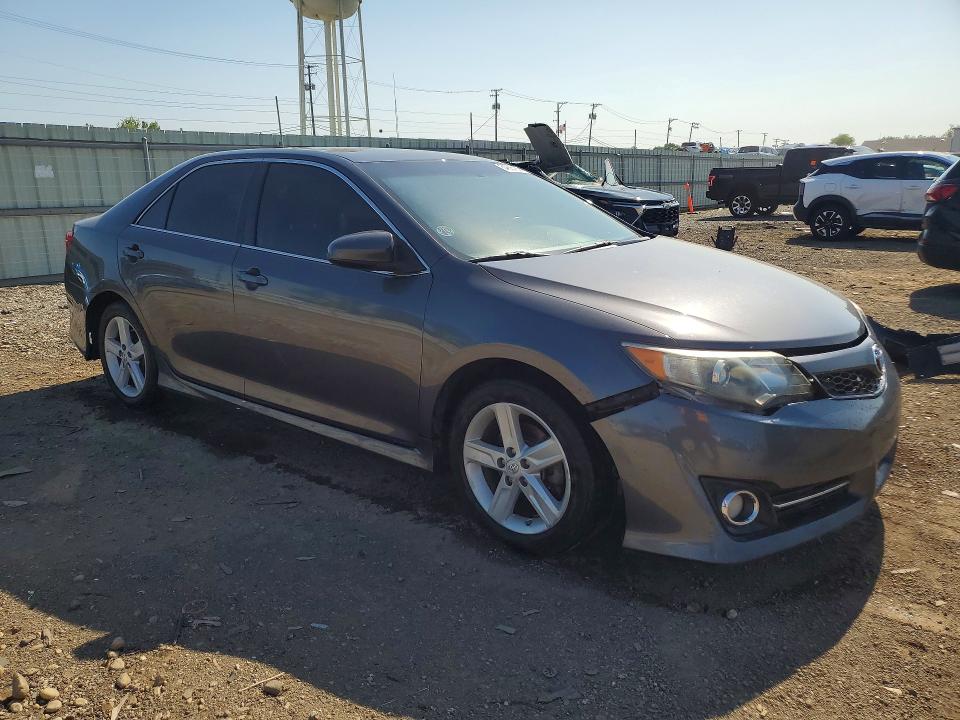 54835186 :رقم المزاد ، 4T1BF1FK2DU243289 vin ، 2013 Toyota Camry مزاد بيع