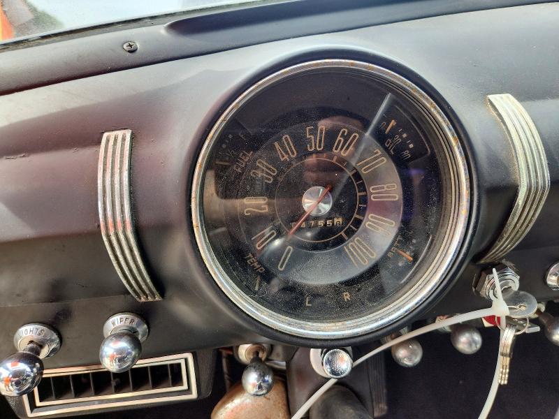 55283356 :رقم المزاد ، 8BA528805 vin ، 1975 Ford Custom مزاد بيع