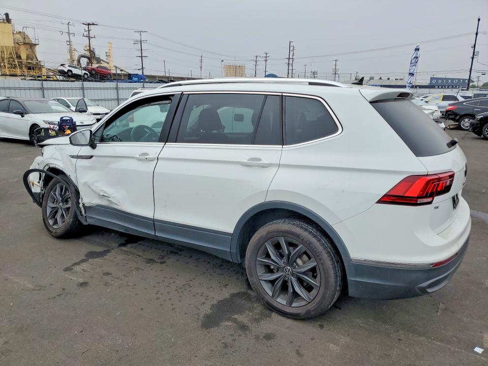 2022 Volkswagen Tiguan მანქანა იყიდება აუქციონზე, vin: 3VV3B7AXXNM078450, აუქციონის ნომერი: 53114396